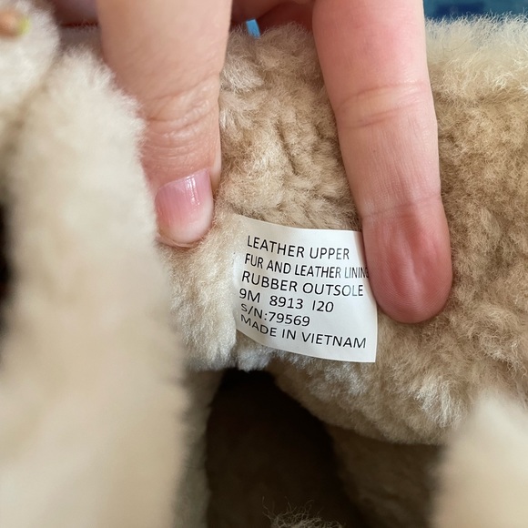 Tory Burch Hiker Wedge Shearling BootieW/box - Picture 8 of 9